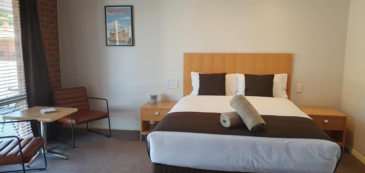 بينديجو Golden Reef Motor Inn المظهر الخارجي الصورة