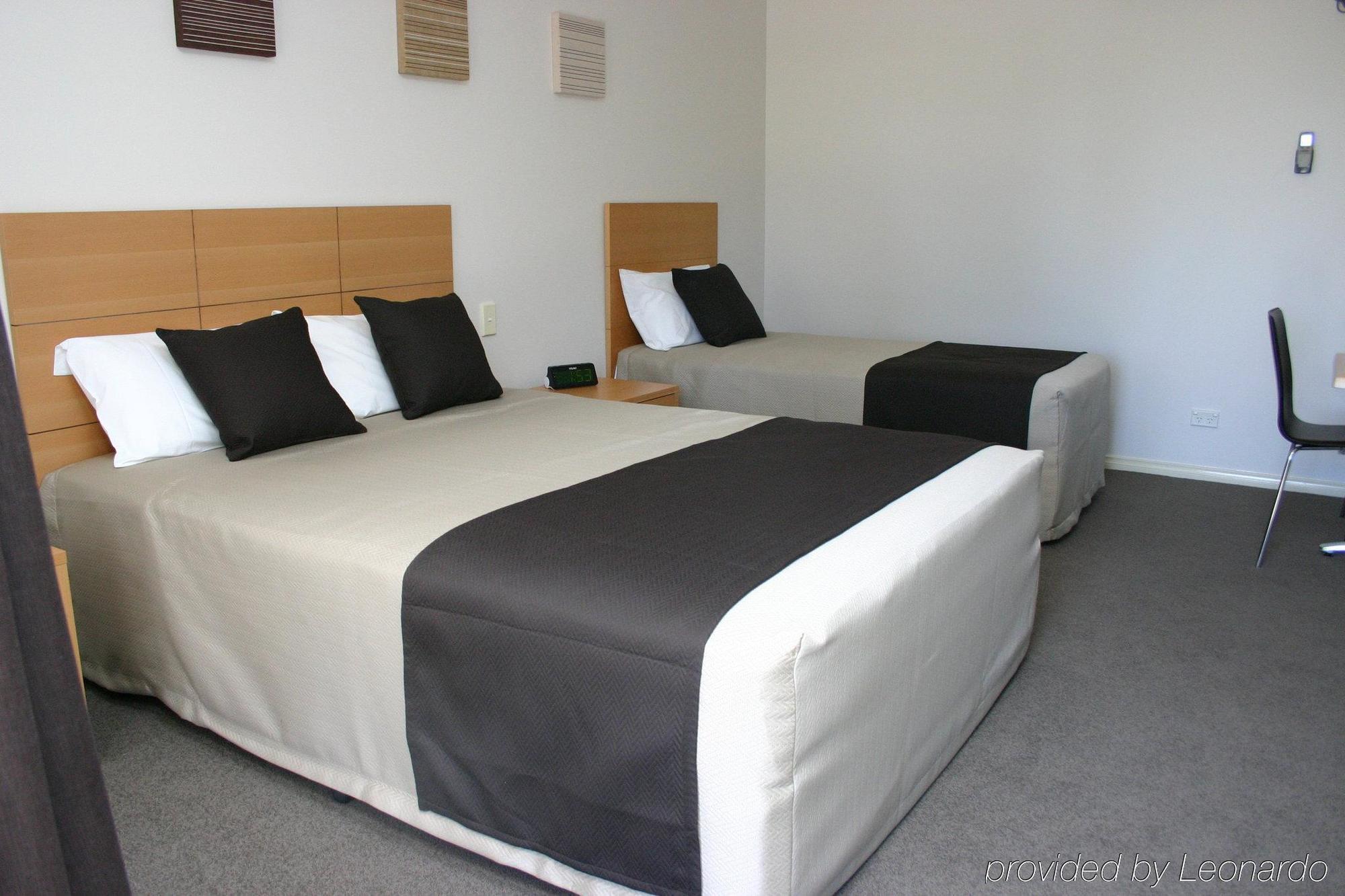 بينديجو Golden Reef Motor Inn الغرفة الصورة