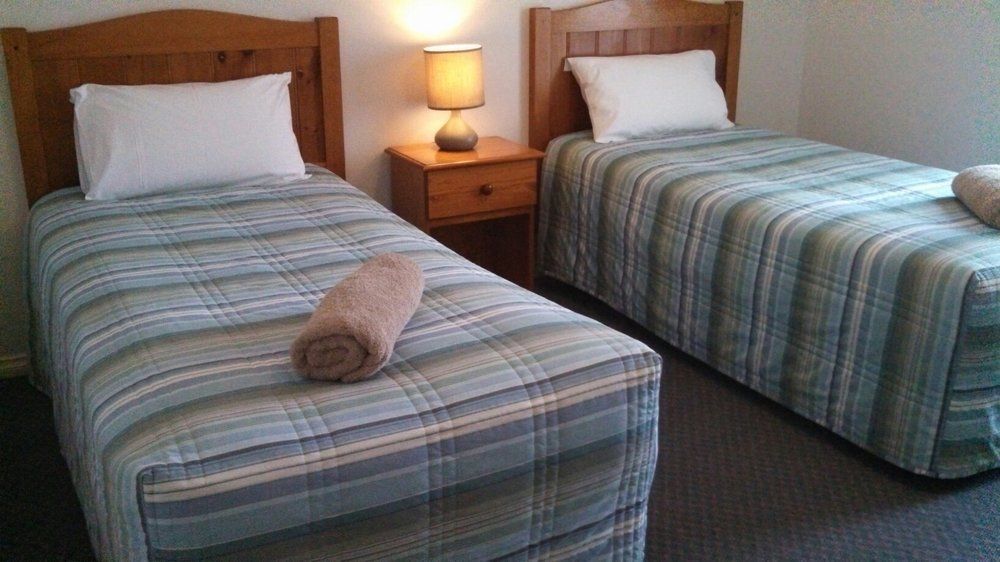 بينديجو Golden Reef Motor Inn المظهر الخارجي الصورة