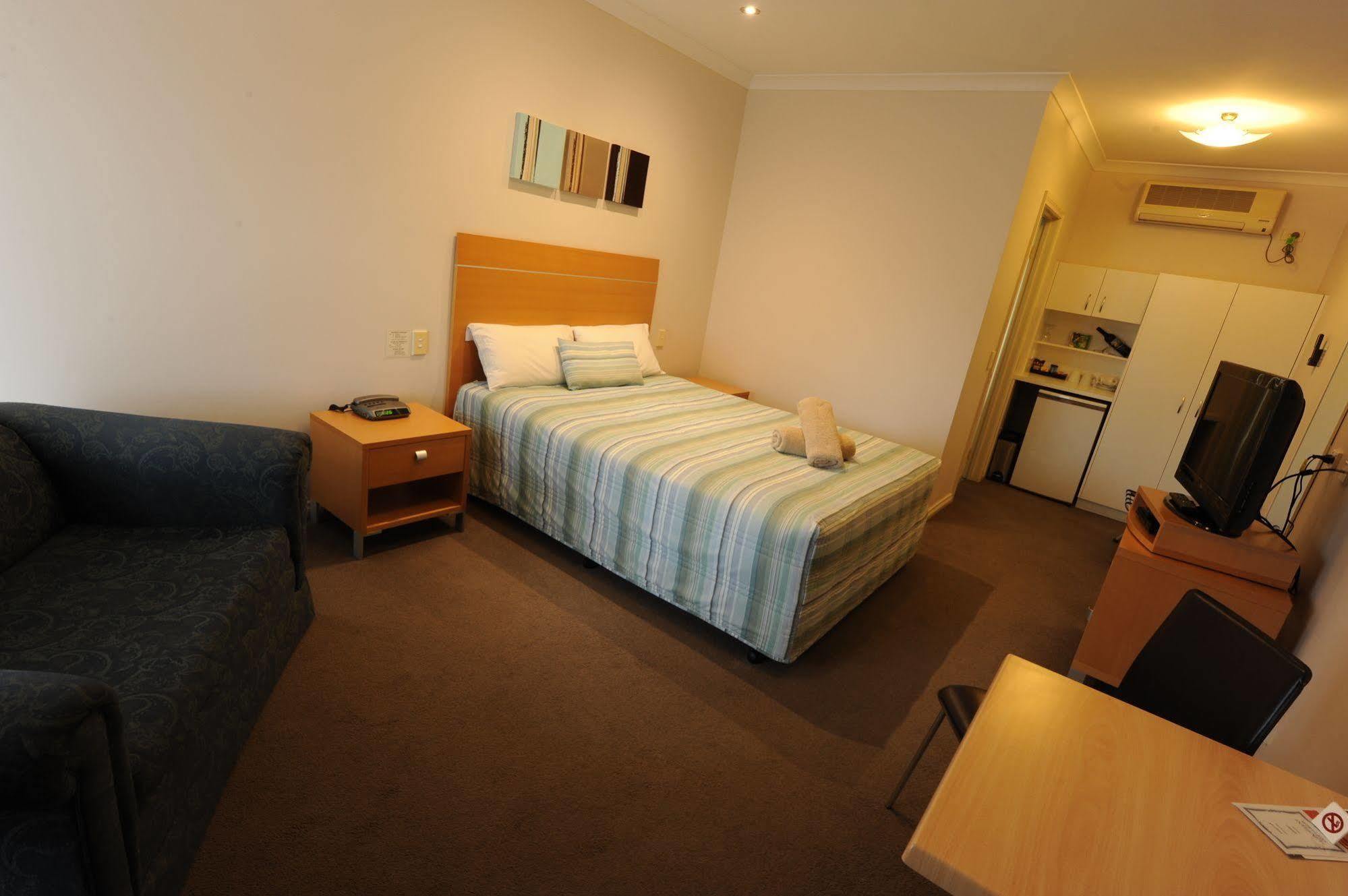 بينديجو Golden Reef Motor Inn المظهر الخارجي الصورة